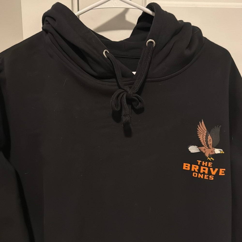 The Brave Ones - “Freedom” Black & Orange Hoodie … size XL. In great condition - Picture 3 of 6